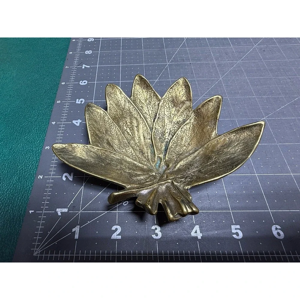 Virginia Metalccrafters Brass Sage Leaf‎ Trinket Dish Ash Tray 3-49 VMC Vintage